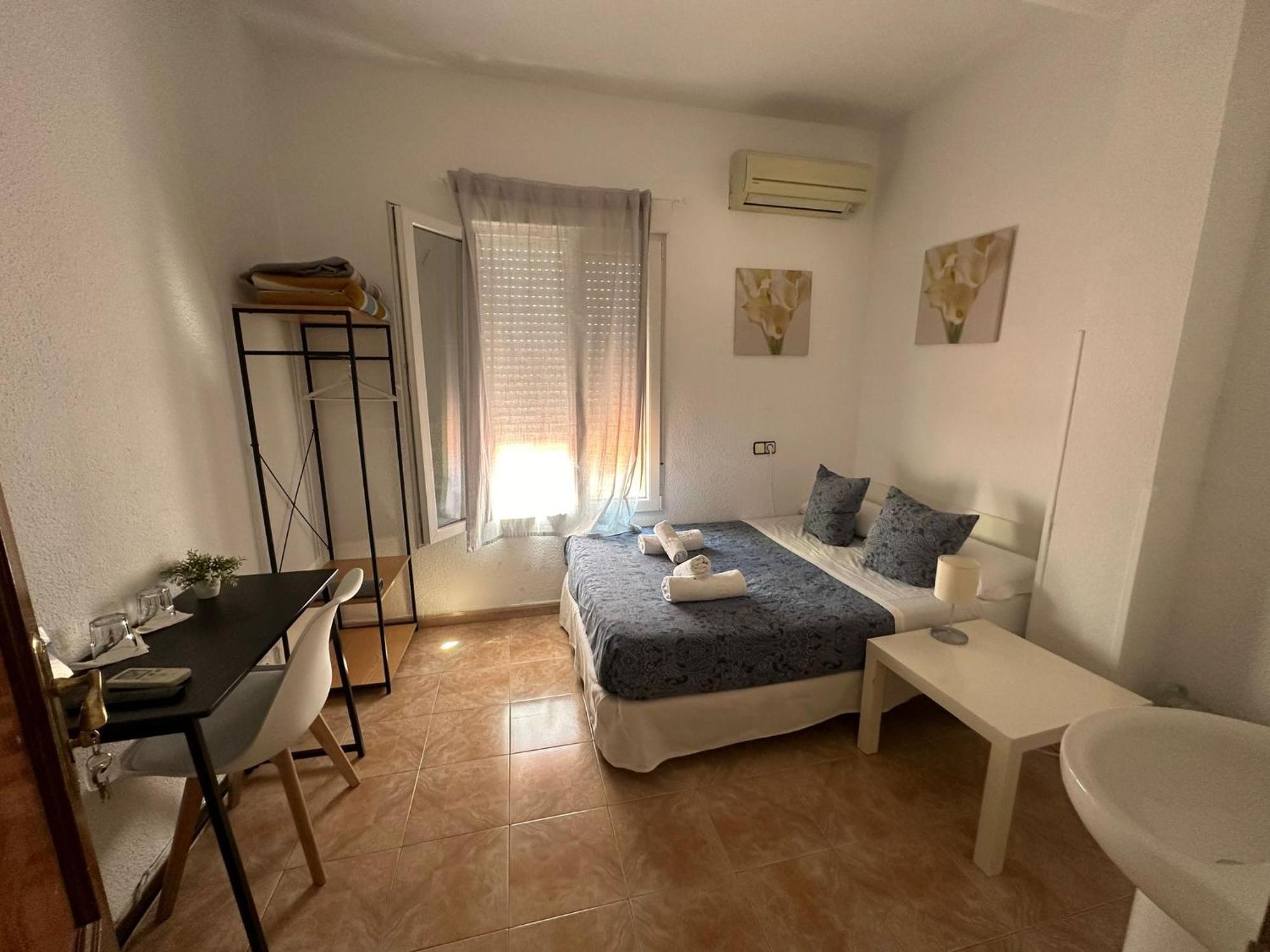 Hostal Arrate — Photos 3